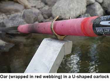 Wrapped Oar in U-shaped Oarlock